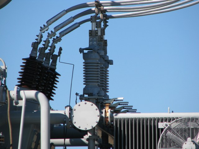 Station Class arresters on 34.5kV windfarm collector bus